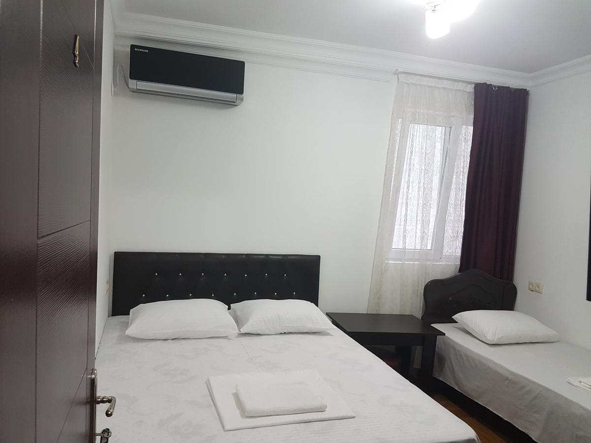 Pheria Batumi Exteriör bild